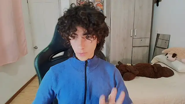 Nude Boy18 online show from 17, 3, 2026