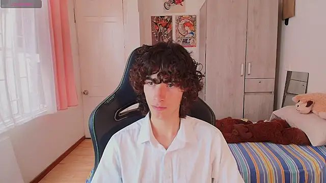 Nude Boy18 online show from 12, 3, 2026