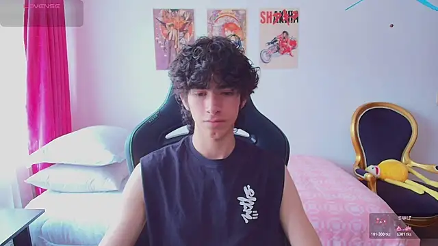 Snapshot of Nude_Boy18 chatting on 17, 7, 2026 Nude Boy18 online show from 17, 7, 2026