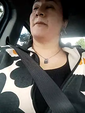 Aisha manzur online show from 2, 2, 2026