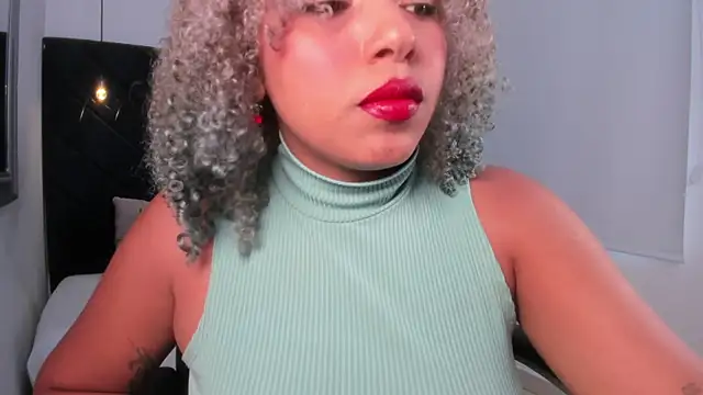 momo ayasse online show from 15, 1, 2026