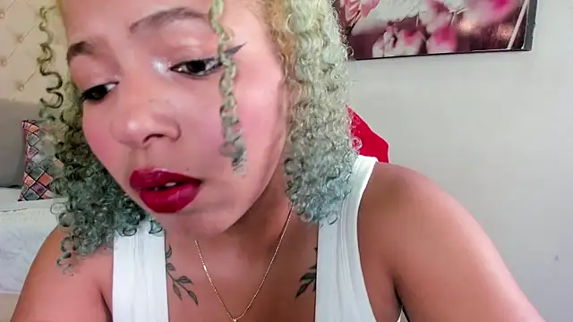 momo ayasse online show from 22, 12, 2025