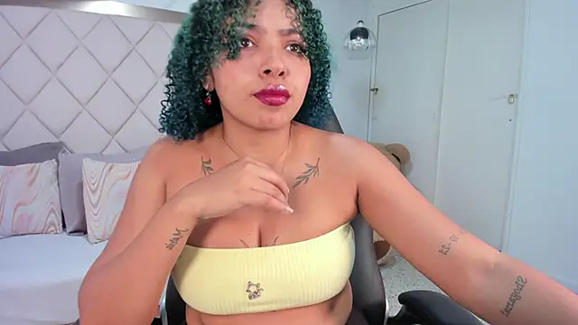 momo ayasse online show from 27, 11, 2025