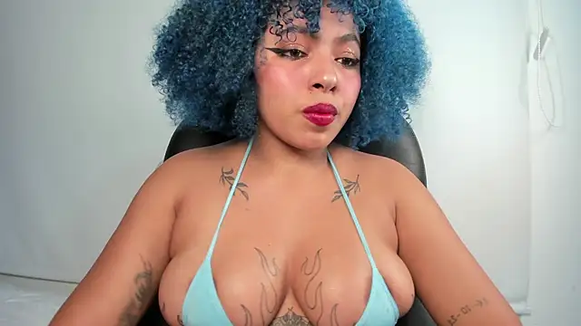 momo ayasse online show from 25, 4, 2026