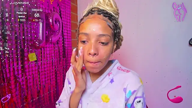 yumi hanna online show from 29, 9, 2025