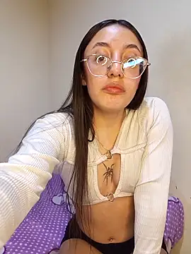 Snapshot of StefaniaFoxx_ chatting on 23, 4, 2026 StefaniaFoxx online show from 23, 4, 2026