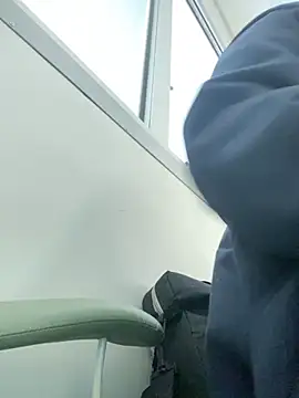 lucioliveira online show from 22, 10, 2025