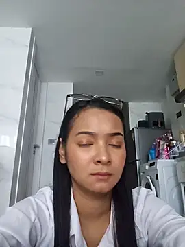 Natural Asian Girl online show from 11, 10, 2025