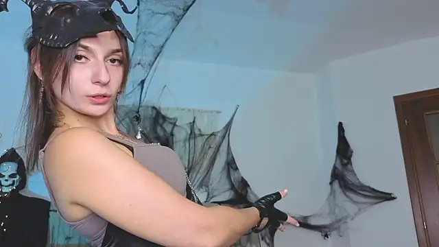 Little mia   online show from 24, 10, 2025