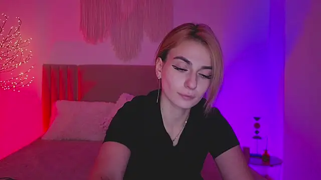 Little mia   online show from 20, 3, 2026