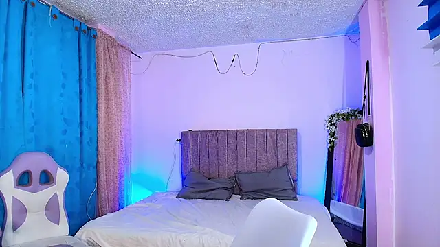 MiSofialeal online show from 6, 2, 2026