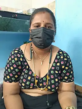 Snapshot of Tamil_Sweety chatting on 26, 6, 2026 Tamil Sweety online show from 26, 6, 2026