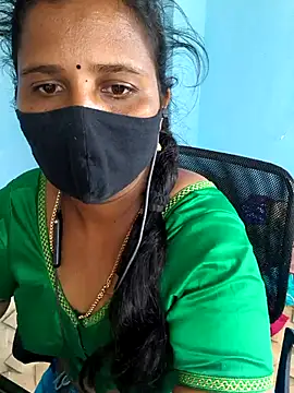 Snapshot of Tamil_Sweety chatting on 18, 9, 2025 Tamil Sweety online show from 18, 9, 2025