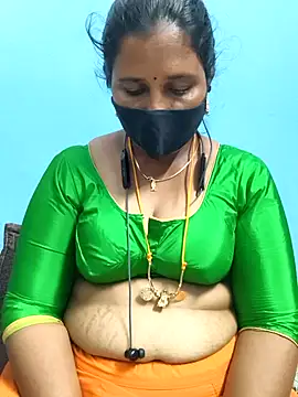 Snapshot of Tamil_Sweety chatting on 24, 11, 2025 Tamil Sweety online show from 24, 11, 2025
