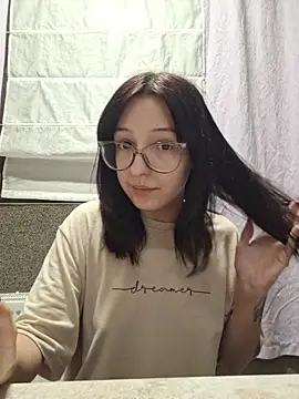 AllexyAle online show from 19, 4, 2026