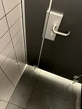 nikubenki6 online show from 3, 12, 2025