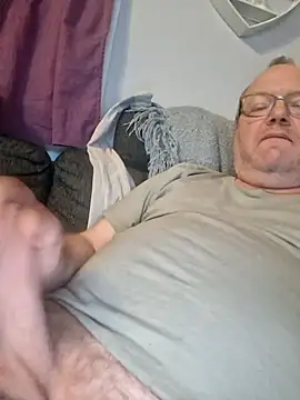 pettson72 online show from 21, 4, 2026