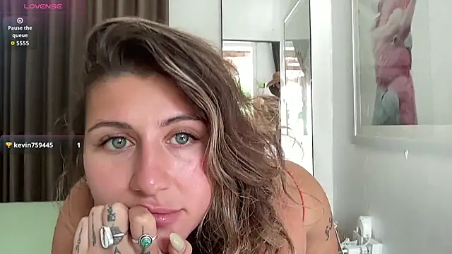 GoddessDove online show from 12, 11, 2025