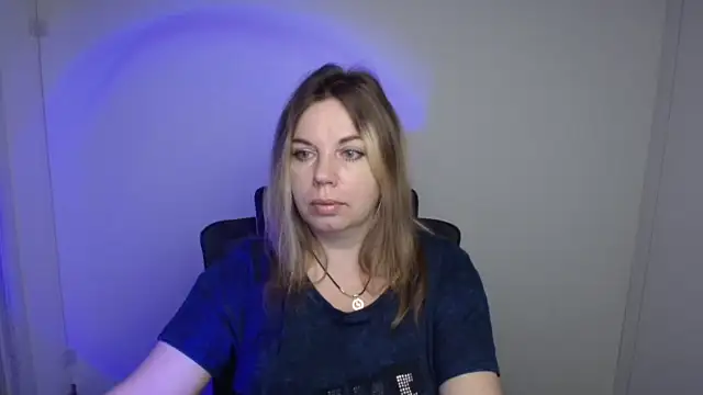 Jessica Amore online show from 23, 9, 2025