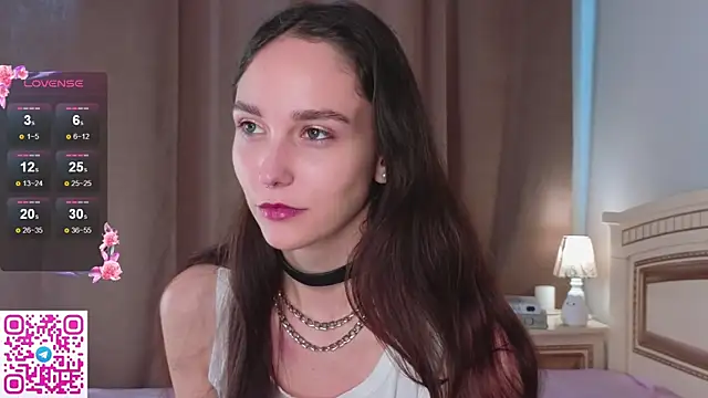 SoftieDream online show from 4, 10, 2025