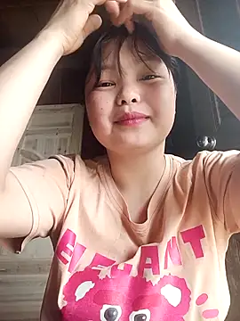 XoiXoi232 online show from 15, 2, 2026