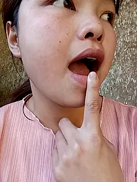 XoiXoi232 online show from 30, 11, 2025