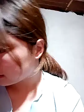 XoiXoi232 online show from 28, 10, 2025