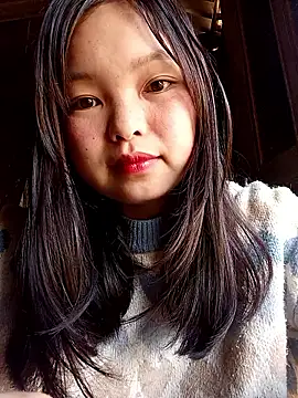 XoiXoi232 online show from 27, 2, 2026