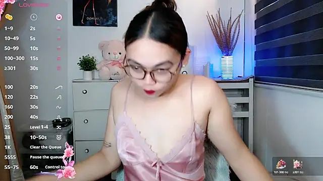  Jenniyah  online show from 3, 12, 2025