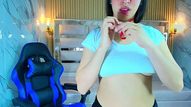 zoe r  online show from 24, 10, 2025