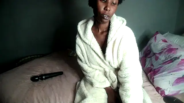 blueyXxX online show from 18, 4, 2026