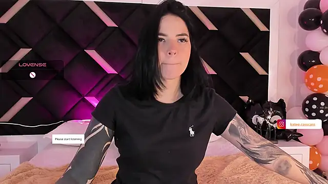 Snapshot of kate_cass chatting on 20, 10, 2025 kate cass online show from 20, 10, 2025