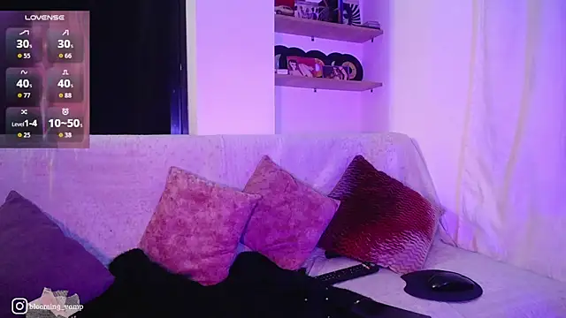 dark  nymph online show from 11, 5, 2026