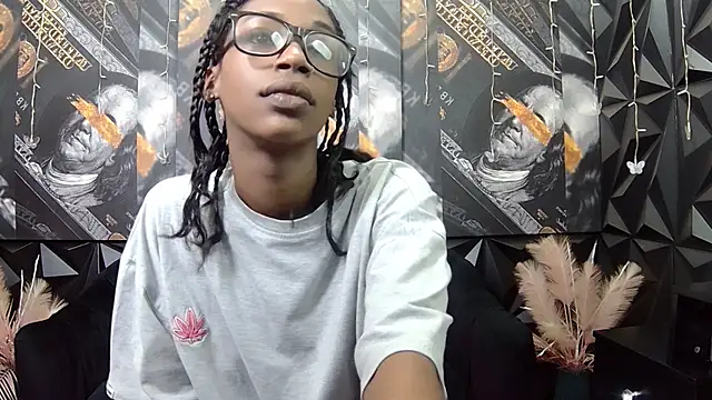 Snapshot of Lilmisbaddyxxx chatting on 7, 10, 2025 Lilmisbaddyxxx online show from 7, 10, 2025