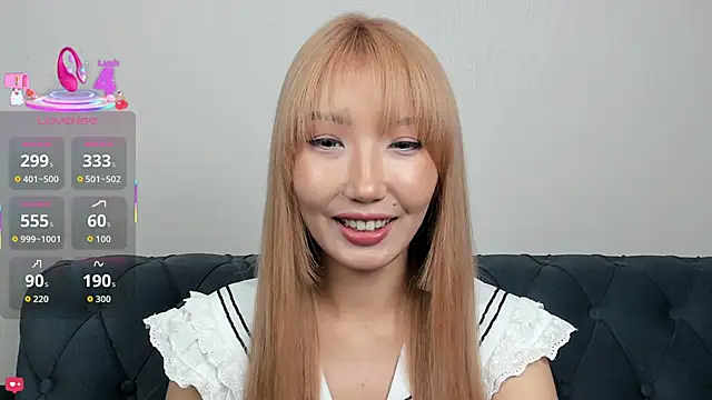 Snapshot of Yume_ko chatting on 18, 9, 2025 Yume ko online show from 18, 9, 2025
