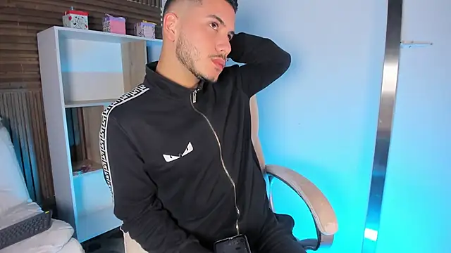 Axel grey  online show from 18, 9, 2025