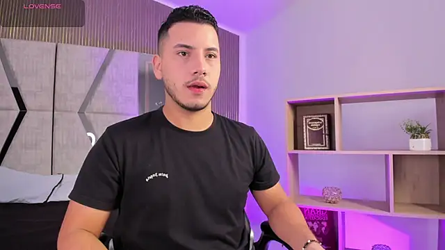 Axel grey  online show from 22, 2, 2026