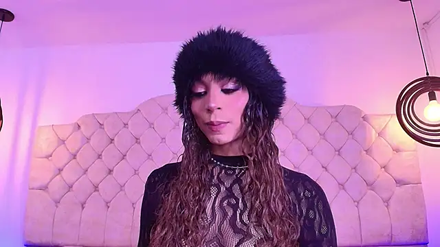 Snapshot of Zahara1 chatting on 4, 12, 2025 Zahara1 online show from 4, 12, 2025