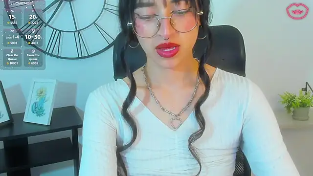  Amatista Fire online show from 18, 11, 2025