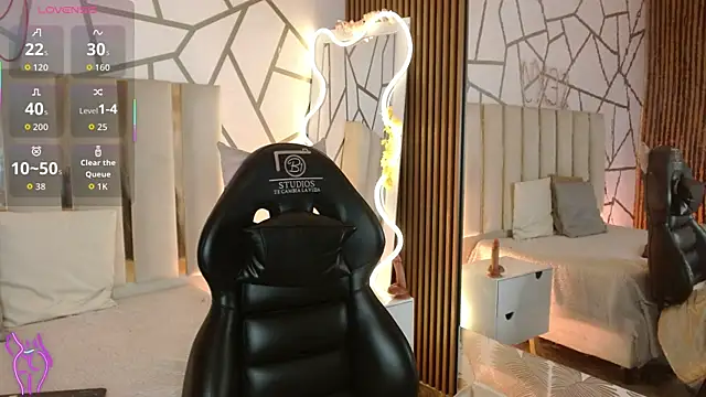 CYRUS TAY online show from 10, 1, 2026