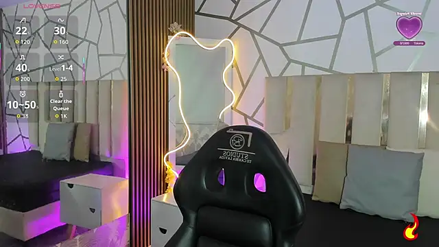 CYRUS TAY online show from 4, 4, 2026