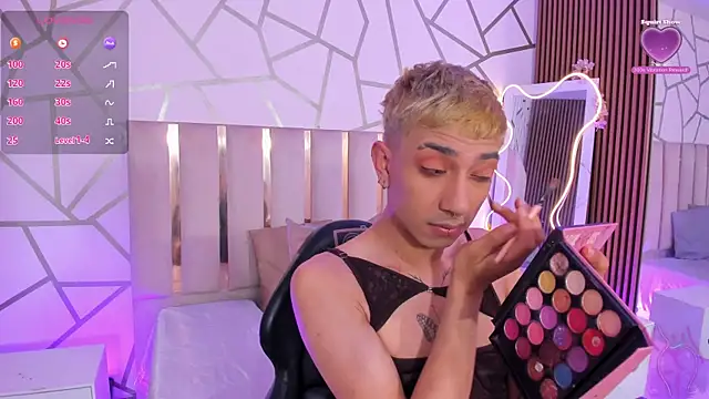 CYRUS TAY online show from 19, 4, 2026