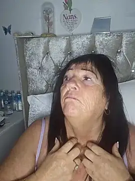 Angeldelightt online show from 4, 11, 2025