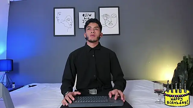 Tylerffoxx online show from 22, 4, 2026