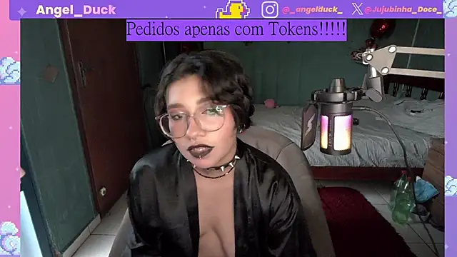 Angel Duck online show from 5, 3, 2026