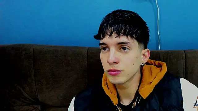 Jheampiiero online show from 18, 12, 2025