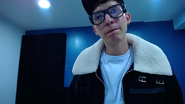 Jheampiiero online show from 24, 10, 2025