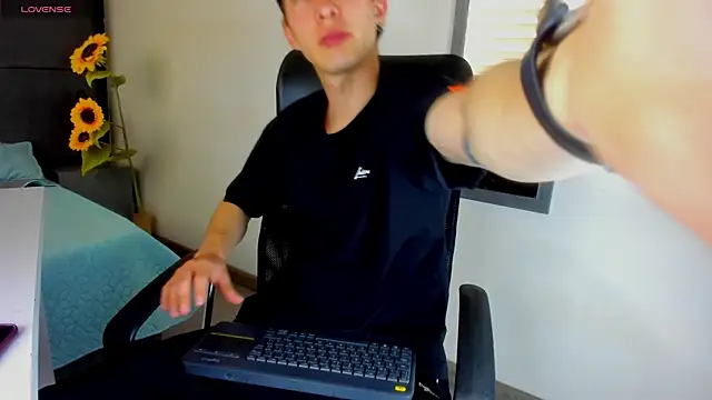 Jheampiiero online show from 31, 3, 2026