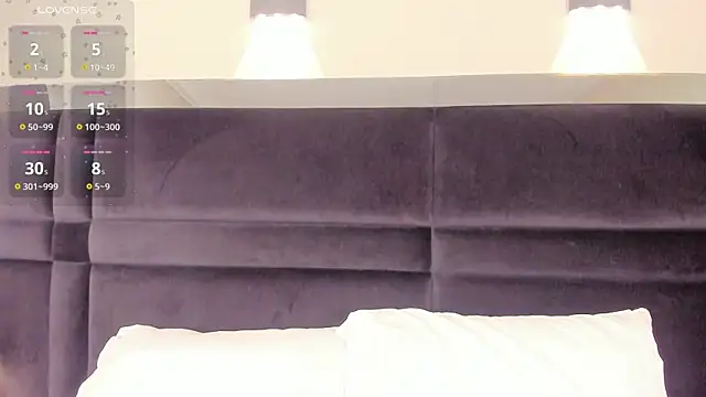 CarolineLee  online show from 26, 6, 2026