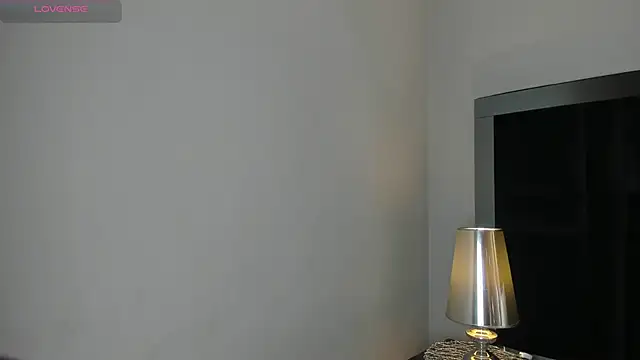 CarolineLee  online show from 21, 2, 2026